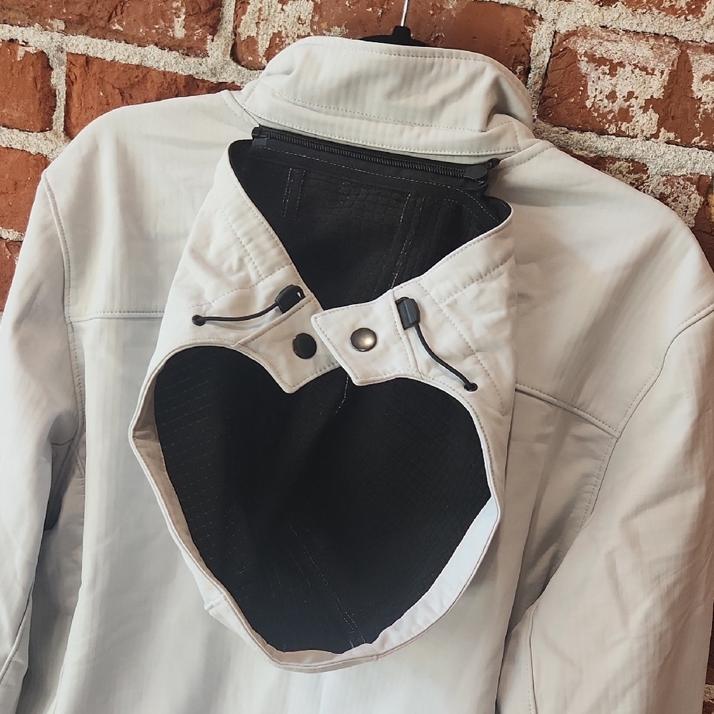 Men's White Performance Jacket - Picture 5 of 10
